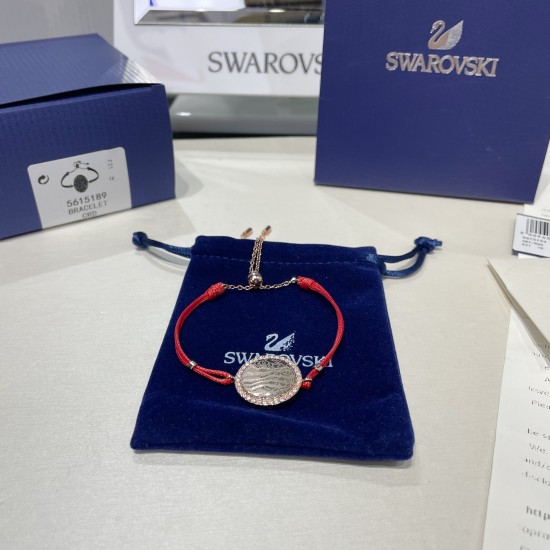 Swarovski Connexus Medallion Bracelet Red Brown 5615194