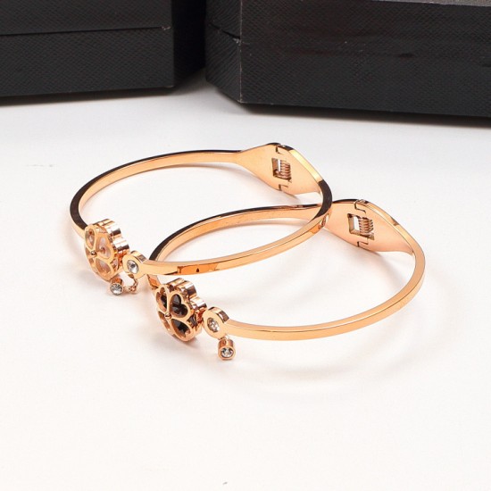 Van Cleef & Arpels Alhambra Of Rose Gold And Gold Bracelets 2 Colors