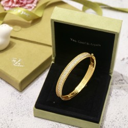 Van Cleef & Arpels Perlee Sweet Colovers Gold/Silver And Rose Gold Bracelets 