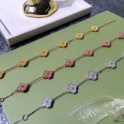 Van Cleef & Arpels Sweet Alhambra Of Gold/Rose Gold And Silver VCA Bracelets 3 Colors 