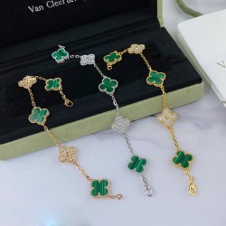 Van Cleef & Arpels Sweet Alhambra Of Rose Gold/Silver/Gold Green Bracelets 3 Colors 