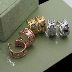Van Cleef & Arpels Perlee Pearls Rose Gold VCA Earrings Silver Gold 3 Colors 