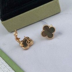 Van Cleef & Arpels Sweet Alhambra Of Gold/Silver VCA Earrings 2 Colors 