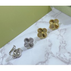 Van Cleef & Arpels Sweet Alhambra Of Gold VCA Earrings And Silver 2 Colors 