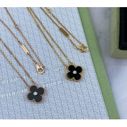 Van Cleef & Arpels Sweet Alhambra Of Rose Gold VCA Necklaces Black 2 Colors 