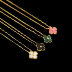 Van Cleef & Arpels Sweet Alhambra Of Rose Gold VCA Necklaces Gold/Pink 