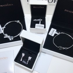 Pandora Gorgeous Bow Bracelet Sterling Silver