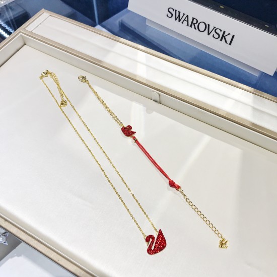 Swarovski Iconic Swan Bracelet 5465403