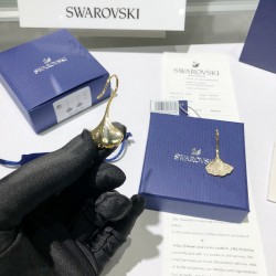 Swarovski Stunning Gingko Pierced Earrings 5518176 4x2.2CM