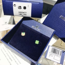 Swarovski Hello Kitty Earrings 5353477