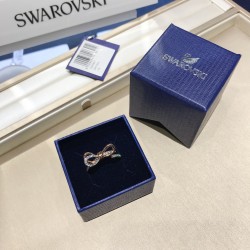 Swarovski Lifelong Bow Ring 5474928