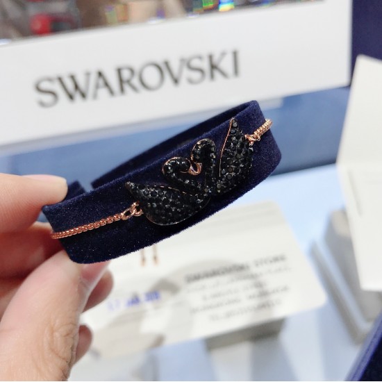 Swarovski Iconic Swan Bracelet 5344132