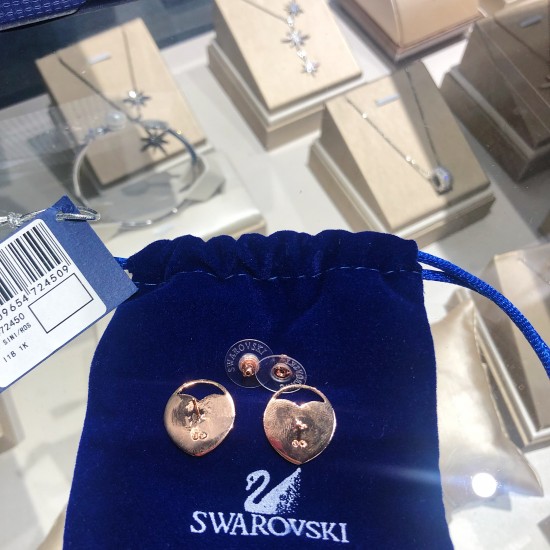 Swarovski Ginger Stud Earrings 5472450