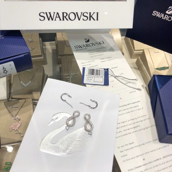 Swarovski Infinity Earrings 5520578