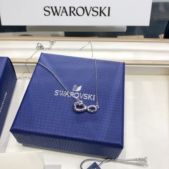 Swarovski Infinity Necklace 5520576