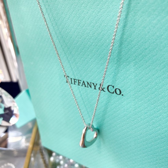 Tiffany Elsa Peretti Open Heart Pendant