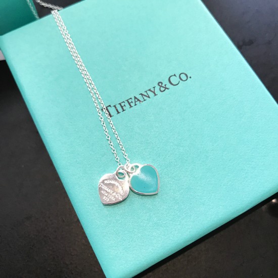 Sale Tiffany Return to Tiffany Heart Tag with Key Pendant For Tiffany & Co.  Necklace & Pendant