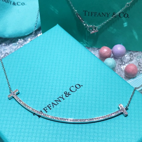 Tiffany T Smile Micro diamond Necklace 750(WG) 2.4g｜a2460859｜ALLU UK｜The  Home of Pre-Loved Luxury Fashion