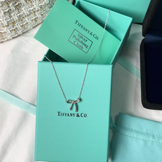 Tiffany & Co. Silver Bowknot Necklace For W Jewelry