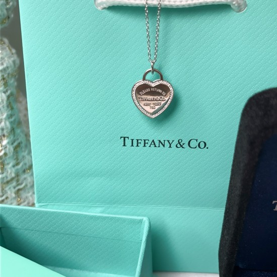 Tiffany & Co. Silver Heart Necklace For W Pendant Jewelry