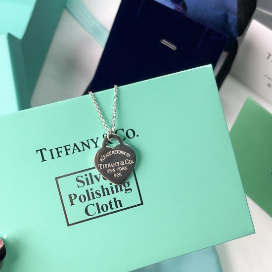 Tiffany & Co.Pink Love Necklace For W Pendant Jewelry