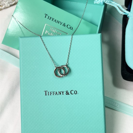 Tiffany & Co.Silver Double Circle Diamond Necklace For W Pendant Jewelry